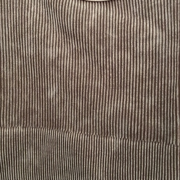 NWOT Boutique Bralette - Picture 2 of 5